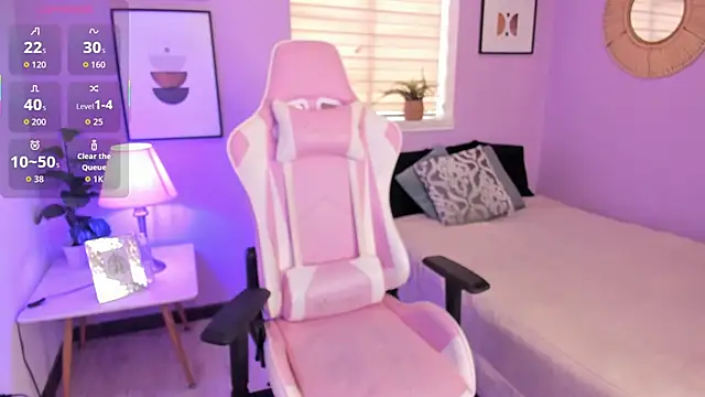 Snapshot of Ema_wett chatting on September 24, 7:39 pm Ema wett online show from September 24, 7:39 pm