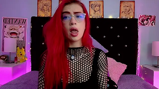 Snapshot of lizz_bela1 chatting on June 20, 12:03 am lizz bela1 online show from June 20, 12:03 am