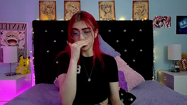 Snapshot of lizz_bela1 chatting on June 21, 12:13 am lizz bela1 online show from June 21, 12:13 am