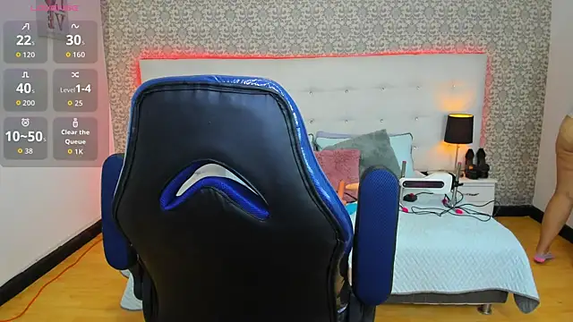 Manu silver  online show from September 24, 7:28 pm