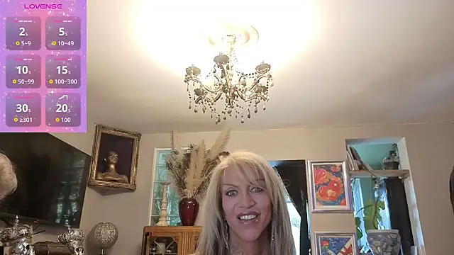 Snapshot of xl_uk_top_trans chatting on March 5, 12:23 pm xl uk top trans online show from March 5, 12:23 pm