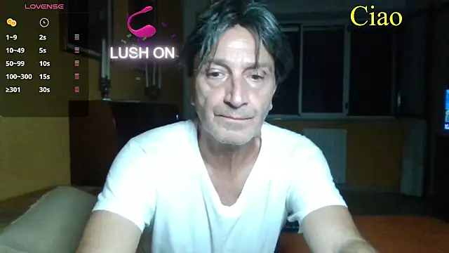 Snapshot of lattediyak chatting on July 19, 12:14 am lattediyak online show from July 19, 12:14 am