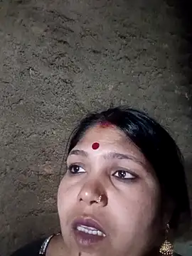 Snapshot of Rashili_jaan chatting on May 11, 2:45 pm Rashili jaan online show from May 11, 2:45 pm