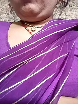 Snapshot of Rashili_jaan chatting on May 31, 3:47 am Rashili jaan online show from May 31, 3:47 am