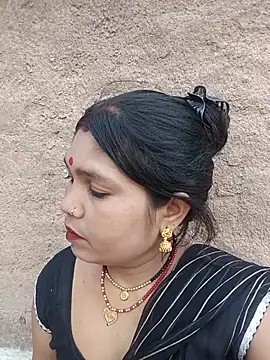 Snapshot of Rashili_jaan chatting on June 5, 12:22 pm Rashili jaan online show from June 5, 12:22 pm