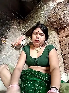 Snapshot of Rashili_jaan chatting on June 13, 1:36 am Rashili jaan online show from June 13, 1:36 am