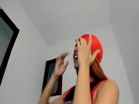 Snapshot of calliedemon_ chatting on May 20, 10:49 pm calliedemon online show from May 20, 10:49 pm