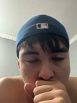 ivy xo online show from September 9, 5:45 pm