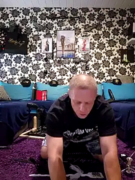 Snapshot of Sklave-Sille chatting on September 10, 1:00 pm Sklave-Sille online show from September 10, 1:00 pm