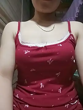 Snapshot of LucyyLy chatting on June 11, 10:52 pm LucyyLy online show from June 11, 10:52 pm