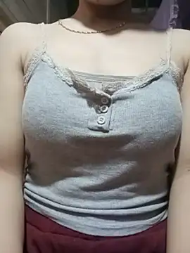 Snapshot of LucyyLy chatting on July 11, 12:41 pm LucyyLy online show from July 11, 12:41 pm
