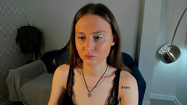 Snapshot of sasha__meow chatting on November 12, 9:21 am sasha meow online show from November 12, 9:21 am