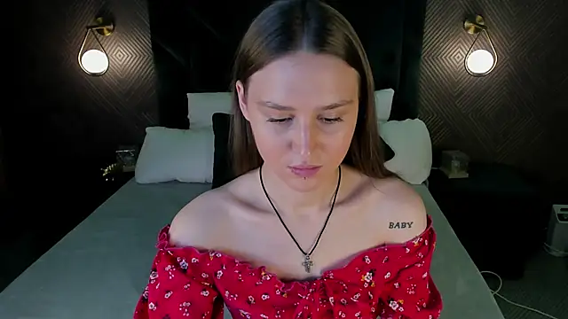 Snapshot of sasha__meow chatting on November 18, 7:24 am sasha meow online show from November 18, 7:24 am