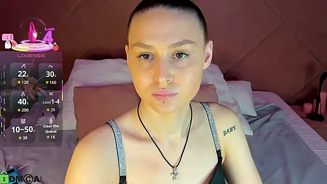 Snapshot of sasha__meow chatting on November 28, 9:23 am sasha meow online show from November 28, 9:23 am