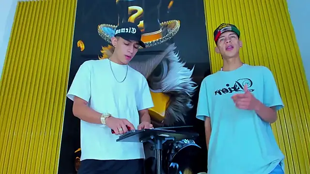 Dante Brown1  online show from October 18, 9:26 pm