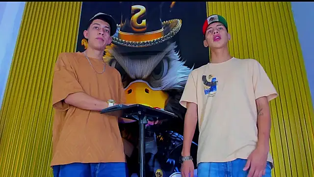 Dante Brown1  online show from November 17, 9:09 pm