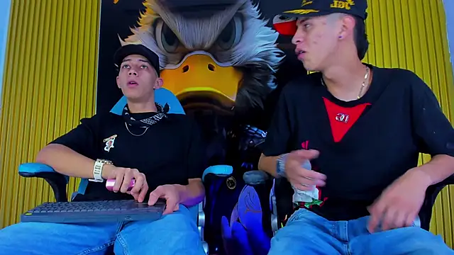 Dante Brown1  online show from November 28, 9:06 pm