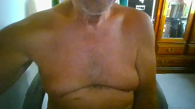 Snapshot of hpp66 chatting on July 15, 6:57 pm hpp66 online show from July 15, 6:57 pm