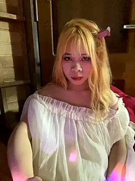 Snapshot of swallow-nice chatting on September 21, 8:43 pm swallow-nice online show from September 21, 8:43 pm