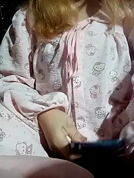 Snapshot of swallow-nice chatting on November 3, 4:41 pm swallow-nice online show from November 3, 4:41 pm