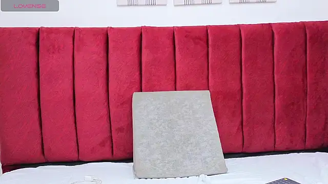 Snapshot of Veronica_Mae chatting on September 13, 4:12 am Veronica Mae online show from September 13, 4:12 am