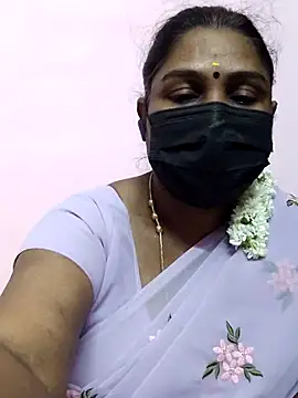 Snapshot of Tamil_Azhaghi25 chatting on October 25, 6:02 pm Tamil Azhaghi25 online show from October 25, 6:02 pm