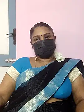 Snapshot of Tamil_Azhaghi25 chatting on October 28, 5:48 pm Tamil Azhaghi25 online show from October 28, 5:48 pm