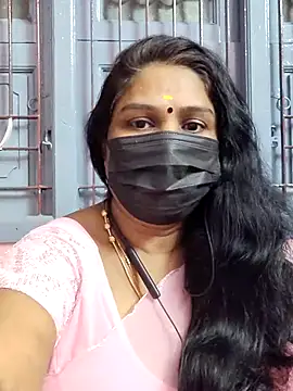 Snapshot of Tamil_Azhaghi25 chatting on November 3, 4:52 pm Tamil Azhaghi25 online show from November 3, 4:52 pm