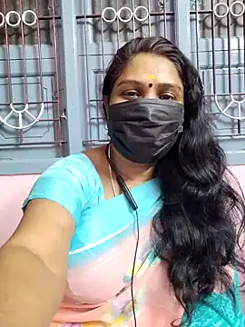 Snapshot of Tamil_Azhaghi25 chatting on November 5, 6:41 pm Tamil Azhaghi25 online show from November 5, 6:41 pm