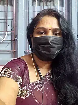 Snapshot of Tamil_Azhaghi25 chatting on November 6, 6:53 pm Tamil Azhaghi25 online show from November 6, 6:53 pm