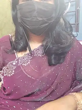 Snapshot of Tamil_Azhaghi25 chatting on November 13, 6:12 am Tamil Azhaghi25 online show from November 13, 6:12 am