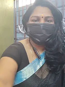 Snapshot of Tamil_Azhaghi25 chatting on November 14, 6:23 am Tamil Azhaghi25 online show from November 14, 6:23 am