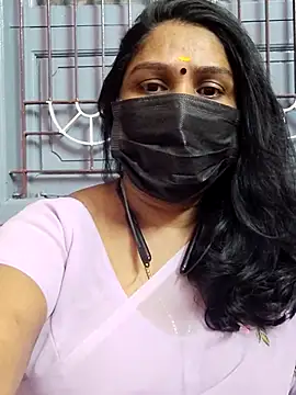 Snapshot of Tamil_Azhaghi25 chatting on November 16, 5:51 pm Tamil Azhaghi25 online show from November 16, 5:51 pm