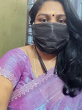 Snapshot of Tamil_Azhaghi25 chatting on November 22, 6:45 am Tamil Azhaghi25 online show from November 22, 6:45 am