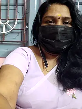 Snapshot of Tamil_Azhaghi25 chatting on November 24, 6:07 pm Tamil Azhaghi25 online show from November 24, 6:07 pm