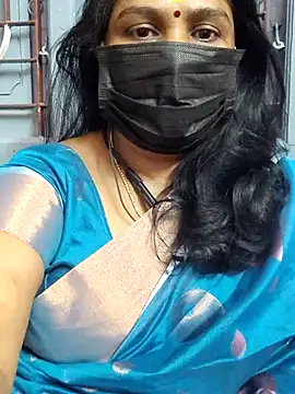 Snapshot of Tamil_Azhaghi25 chatting on November 28, 7:38 pm Tamil Azhaghi25 online show from November 28, 7:38 pm