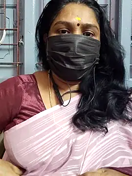 Snapshot of Tamil_Azhaghi25 chatting on November 29, 8:01 pm Tamil Azhaghi25 online show from November 29, 8:01 pm