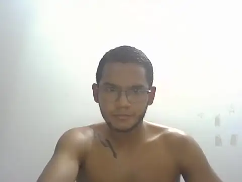 Snapshot of jayden_cooper1 chatting on November 12, 8:08 pm jayden cooper1 online show from November 12, 8:08 pm