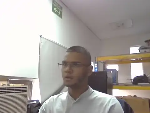 Snapshot of jayden_cooper1 chatting on November 27, 8:22 pm jayden cooper1 online show from November 27, 8:22 pm