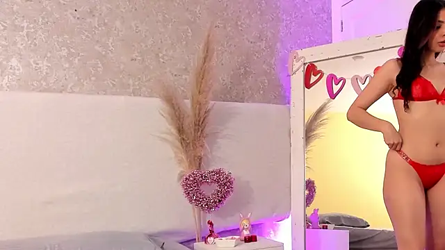 AnniieCooper online show from February 26, 1:21 pm