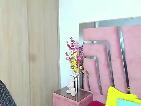 MaraKarly online show from November 13, 8:41 pm