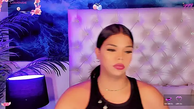 Snapshot of Valeria_Swett_ chatting on July 26, 8:16 pm Valeria Swett online show from July 26, 8:16 pm