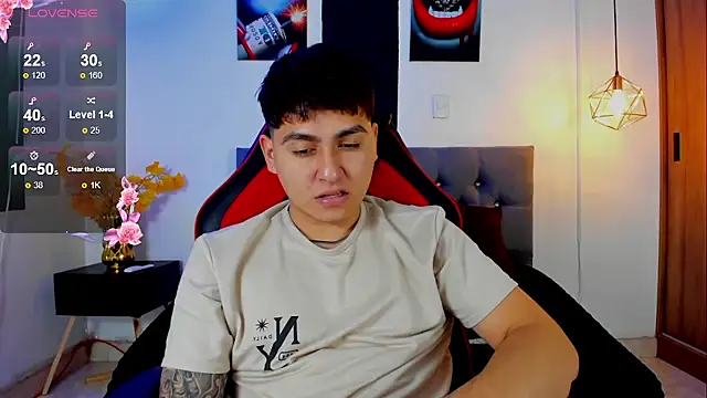 Nicolas James Sc online show from November 18, 3:05 pm