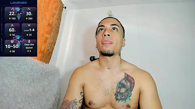 Snapshot of magic_mike_26 chatting on July 25, 12:47 pm magic mike 26 online show from July 25, 12:47 pm