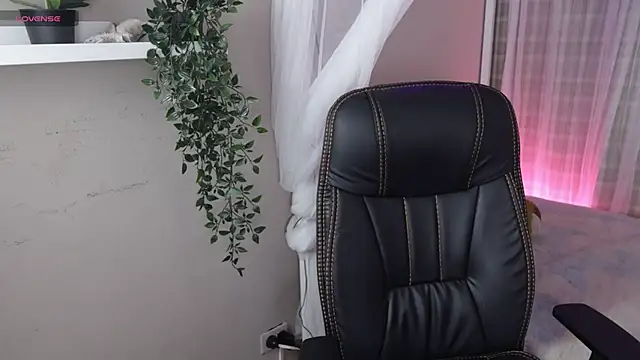 Mystic blue online show from November 20, 12:49 pm