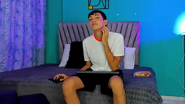 Maikol Ortiz online show from February 28, 1:12 pm