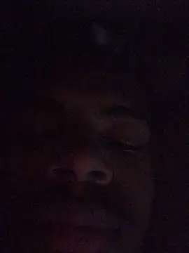 Snapshot of criss_zuri chatting on May 30, 5:26 am criss zuri online show from May 30, 5:26 am