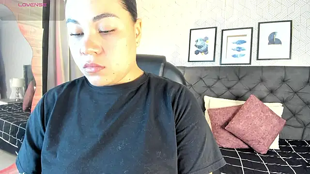 Snapshot of sophie__blare chatting on June 16, 7:16 pm sophie blare online show from June 16, 7:16 pm
