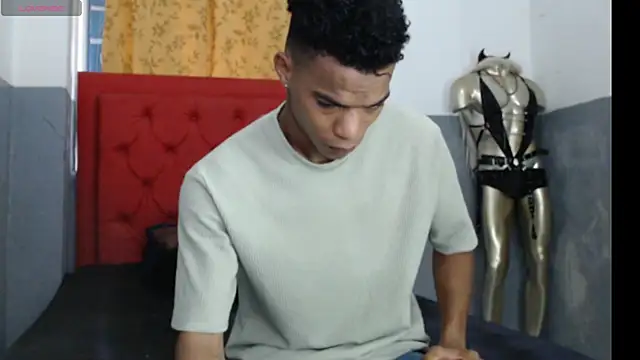 David s3xy online show from November 1, 3:36 pm