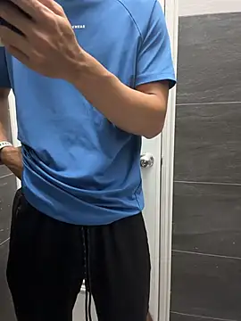 black xun online show from July 24, 4:49 pm